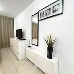 Licia Playa De Americas Apartman