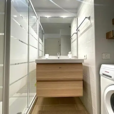 Licia Playa De Americas Апартаменты *