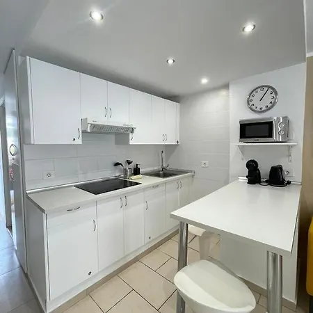 Licia Playa De Americas Апартаменты *