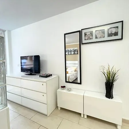 Licia Playa De Americas Апартаменты *