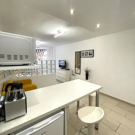 Licia Playa De Americas Playa Feñabe