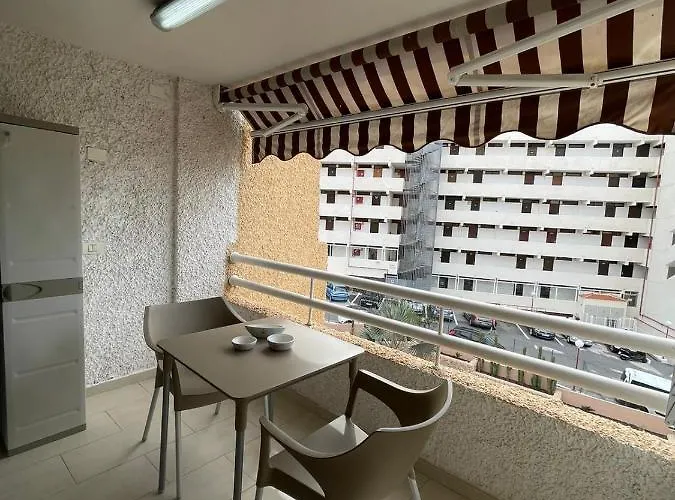 Licia Playa De Americas Apartman